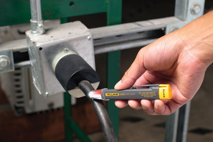 Détecteur de tension Fluke LVD2 double sensibilité – FLUKE 2740300