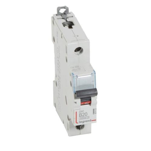 Disjoncteur miniature DX3 20 A, 400 V, 1P, 10kA, 230 V, profondeur 44 mm – Legrand 407433 – lot de 10