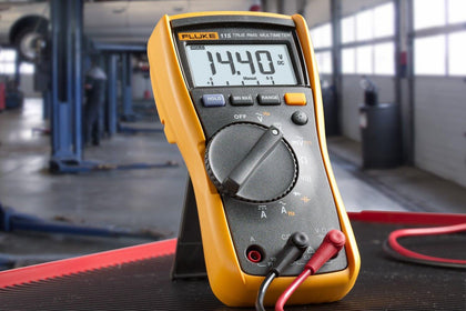 Multimètre numérique TRMS compact Fluke 115 – FLUKE 2583583