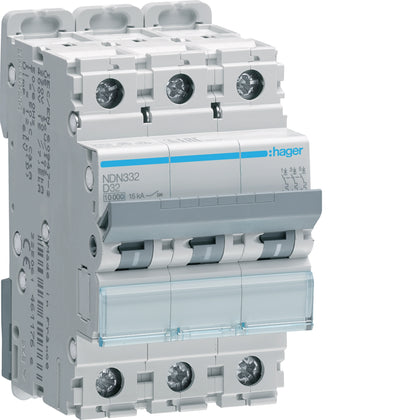 Disjoncteur miniature 3P, 10 kA/15 kA D-32 A, 3M – Hager NDN332