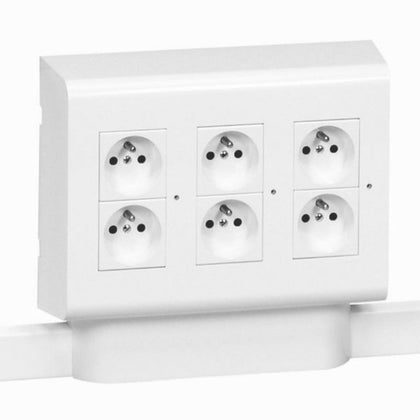 Adaptateur de cadre Mosaic pour montage en saillie Mosaic 3×4, D20mm, H12.5mm, blanc pur, RAL 9003 – Legrand 031622