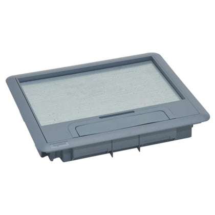 Boîte d’installation électrique IK-4 18M, coloris gris, en plastique, profondeur 8 mm, largeur 241 mm – Legrand 088001